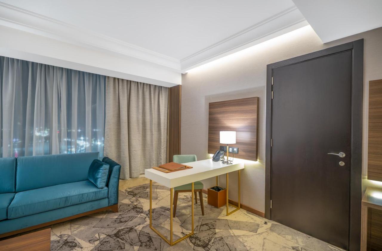 Grand Millennium Al Seef Basra Exterior foto